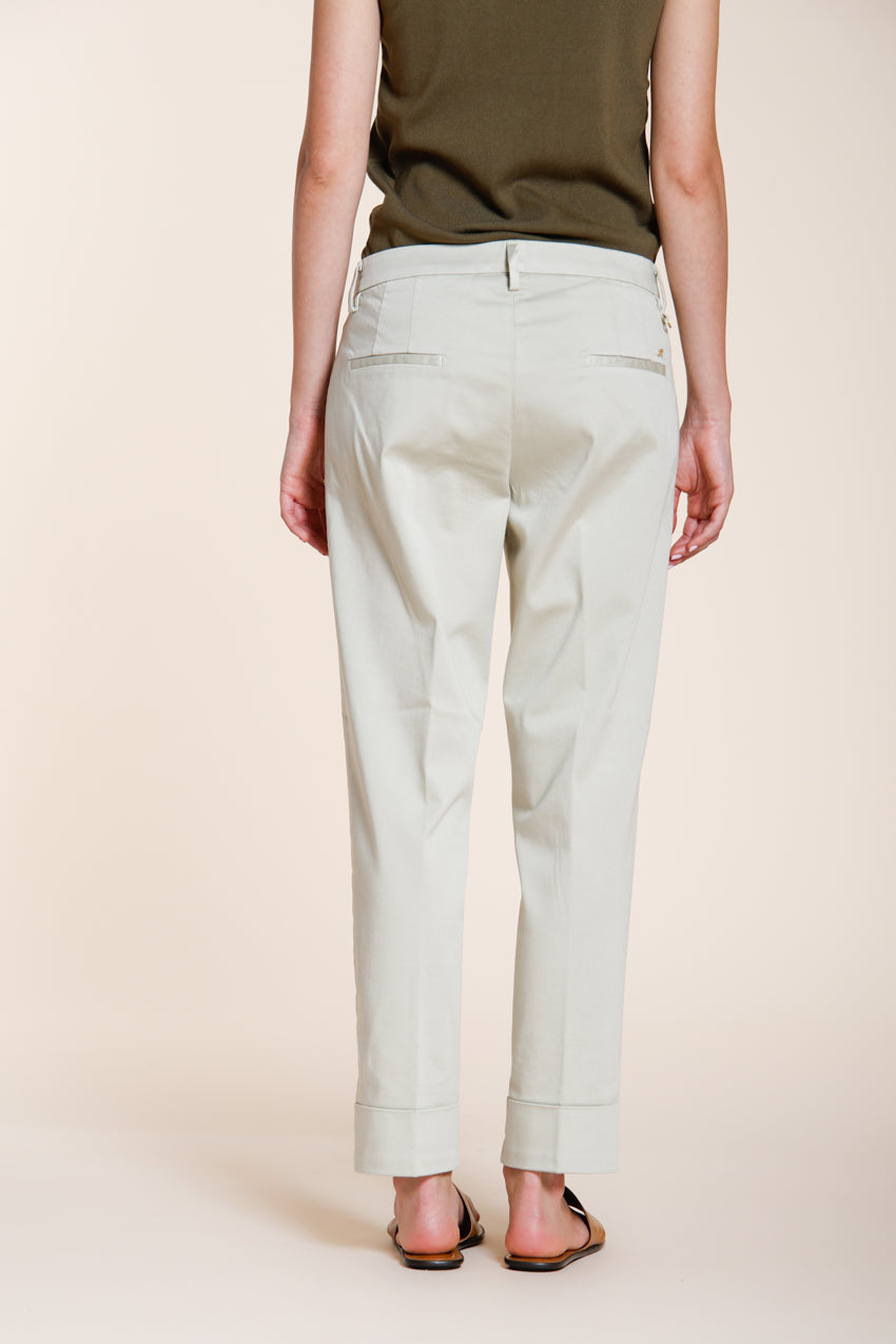 New York Carrot pantalone chino donna in raso stretch carrot fit ①