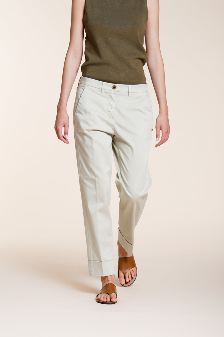 New York Carrot pantalone chino donna in raso stretch carrot fit ①