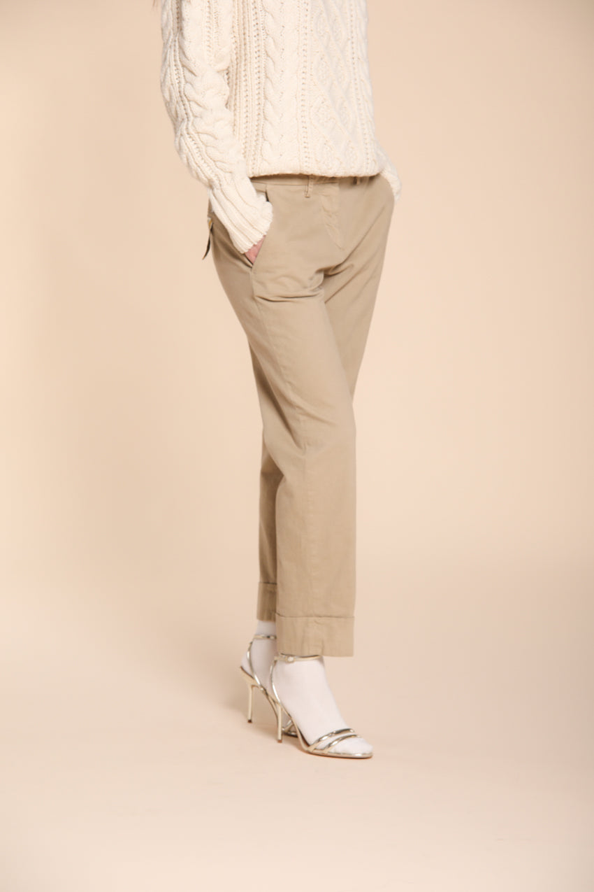 New York Carrot Damen-Chinohose aus Baumwolle und Wolle Carrot Fit ①