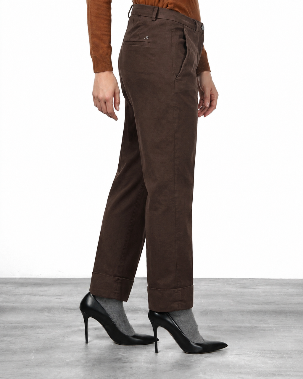 New York Carrot pantalone chino donna in gabardina cotone e lana carrot fit ①