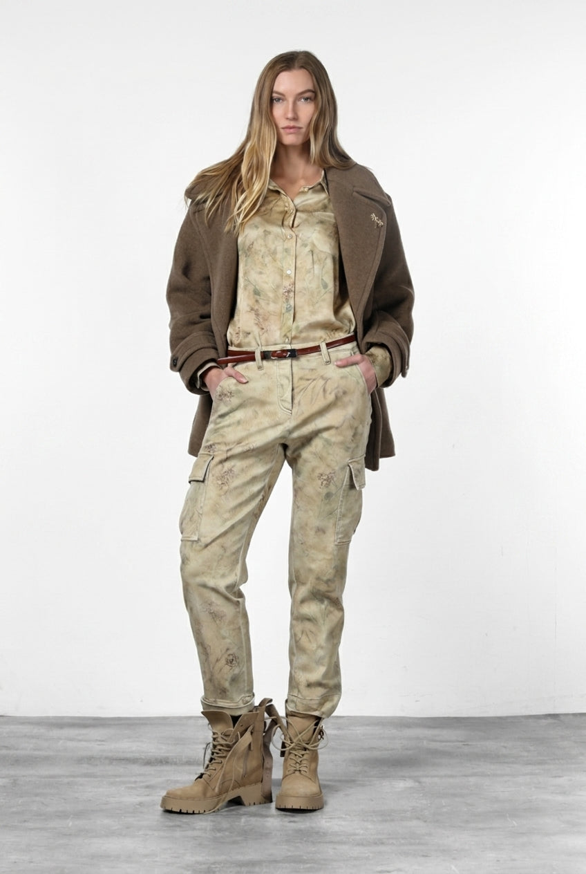 Marlene Cargo pantalone cargo donna in bull fantasia fiori sfumati carrot fit