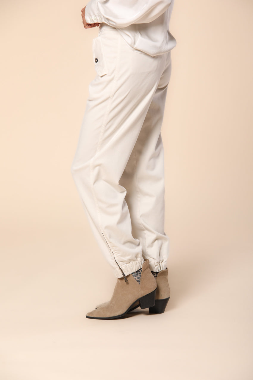 Evita Damen-Cargohose aus Satin-Stretch curvy Fit