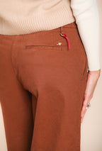 Foto 4 New York Straight pantalone chino donna in gabardina straight fit