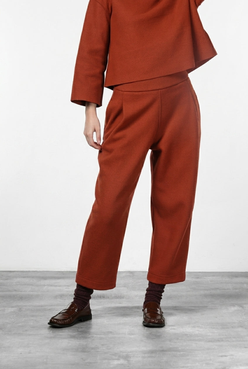 Damen-Chinohose aus Wolltuch im Balloon Fit