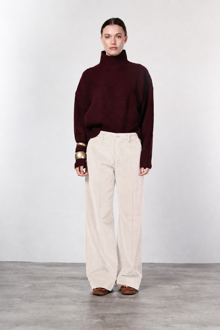 New York Studio Chinohose für Damen aus glattem Samt mit straight fit