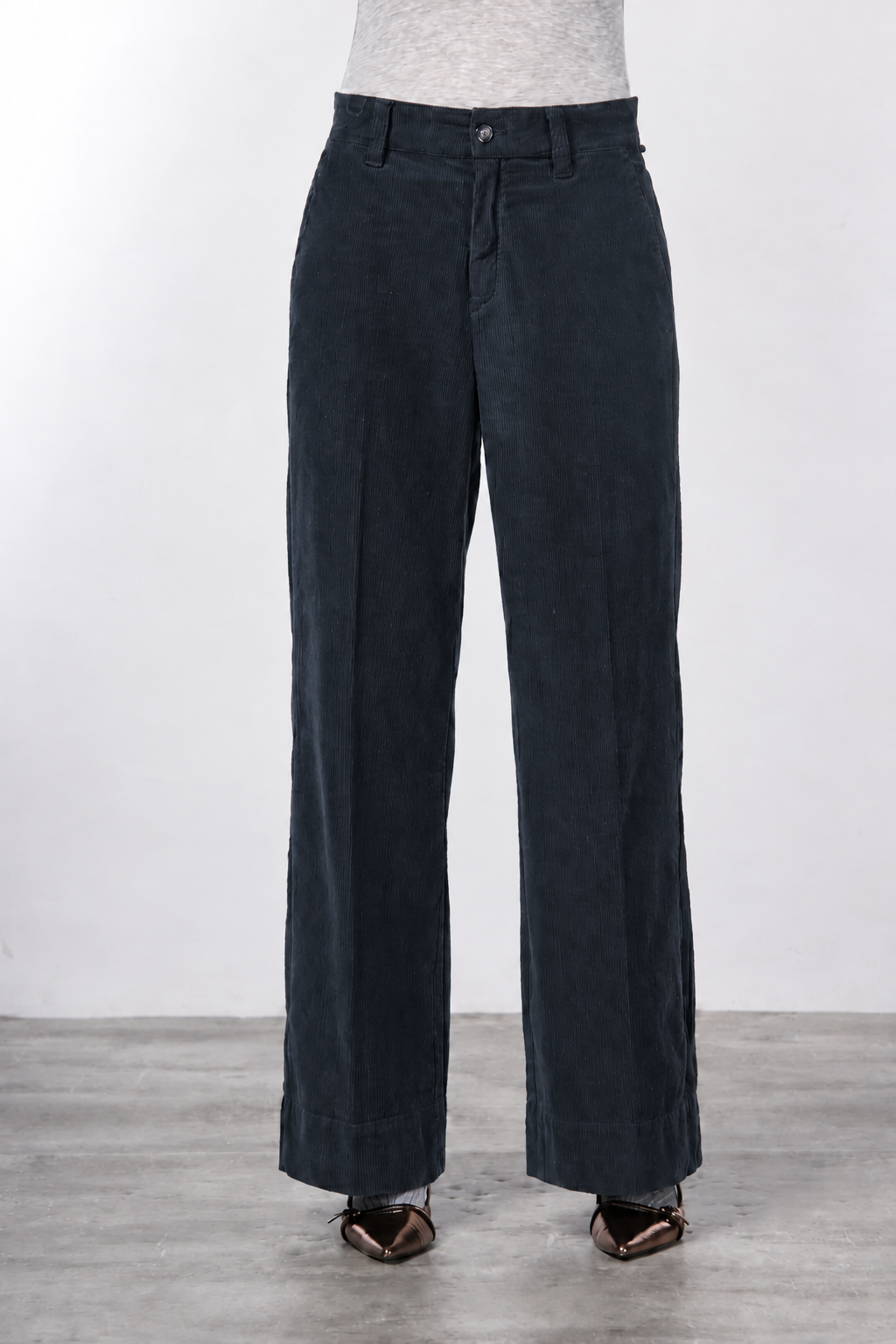 New York Wide Chinohose für Damen aus 500-Rippen-Samt mit wide leg