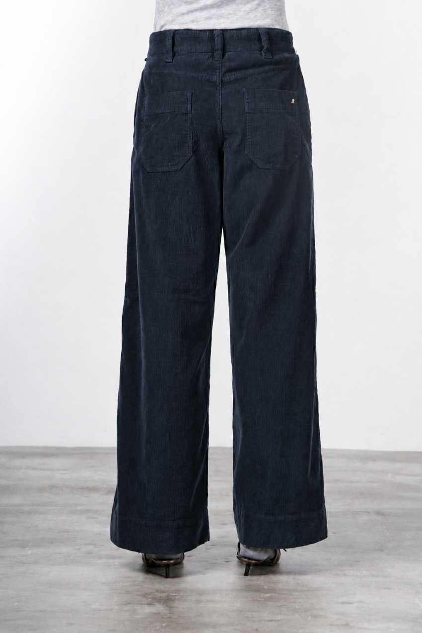 New York Wide Chinohose für Damen aus 500-Rippen-Samt mit wide leg