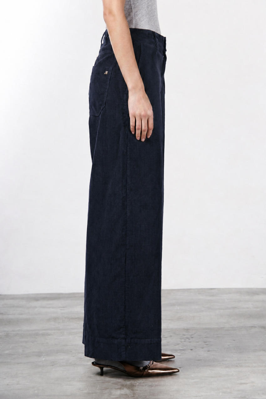 New York Wide Chinohose für Damen aus 500-Rippen-Samt mit wide leg