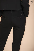 Foto 3 New York Slim pantalone chino donna in jersey tecnico slim fit ①