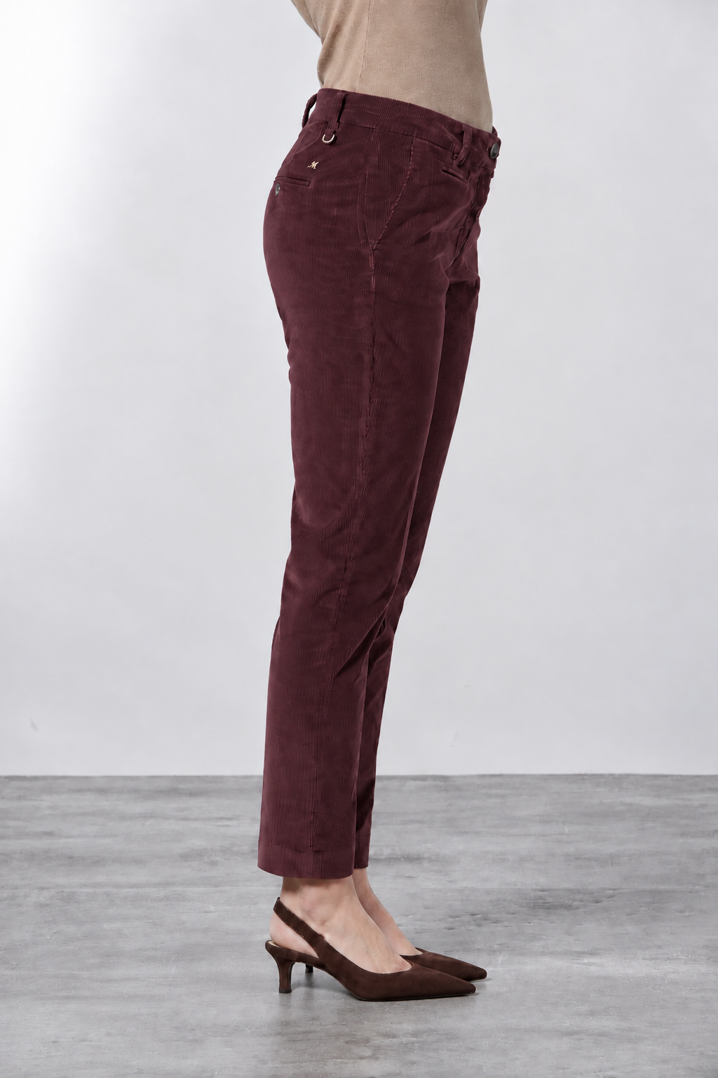 New York Slim pantalone chino donna in velluto a costa grande slim fit ①