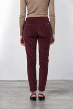 New York Slim pantalone chino donna in velluto a costa grande slim fit ①