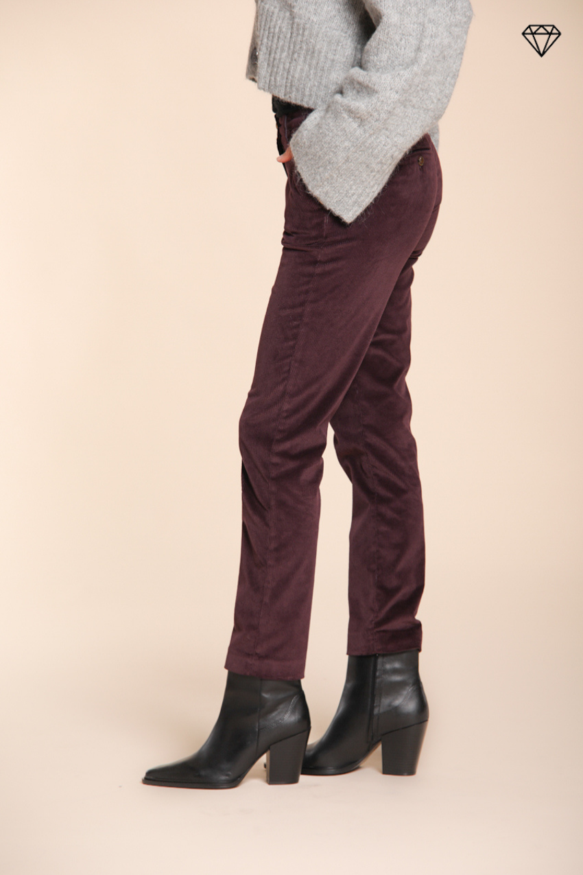 New York Slim pantalone chino donna in velluto a coste slim fit ①
