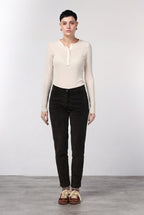 New York Slim Damen-Chinohose aus Breitcord, Slim Fit ①