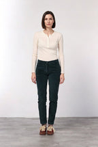 New York Slim pantalone chino donna in velluto a costa grande slim fit ①