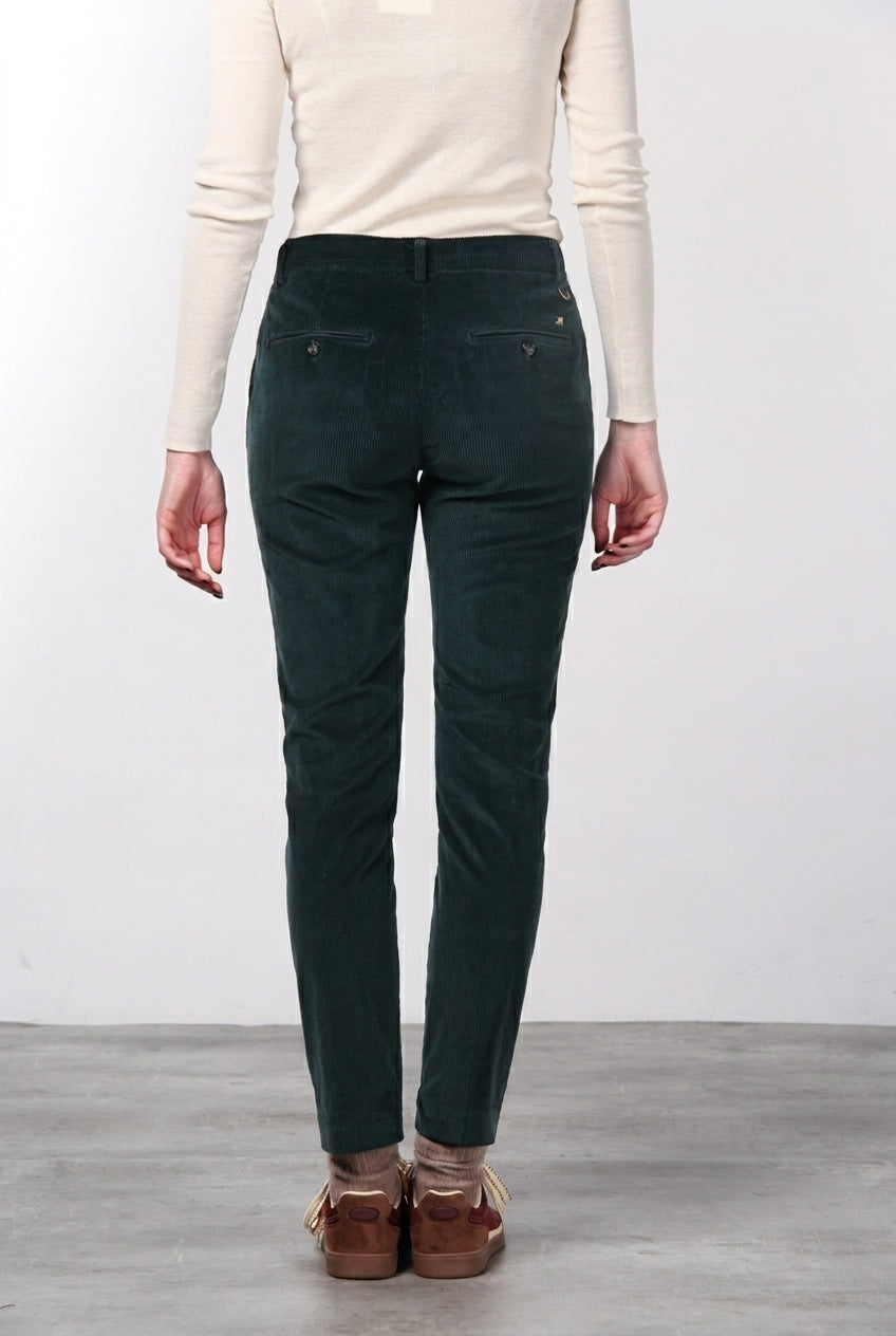 New York Slim pantalone chino donna in velluto a costa grande slim fit ①