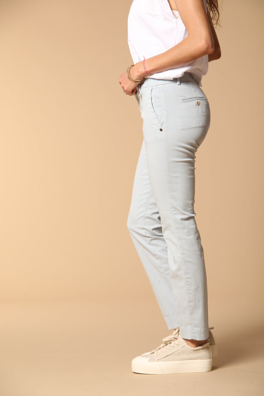 New York Slim pantalone chino donna in raso stretch slim fit  ①