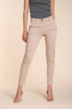 New York Slim Damen Chinohose aus Stretch-Satin slim fit ①