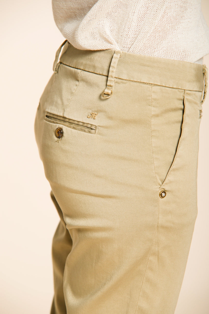 New York Slim pantalone chino donna in raso stretch slim fit ①