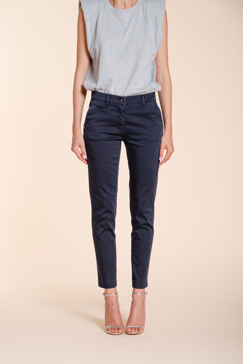 New York Slim pantalone chino donna in raso stretch slim fit ①