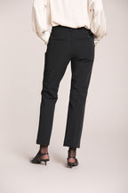 Foto 4 New York Trumpet pantalone chino donna tessuto tecnico cavallery slim fit