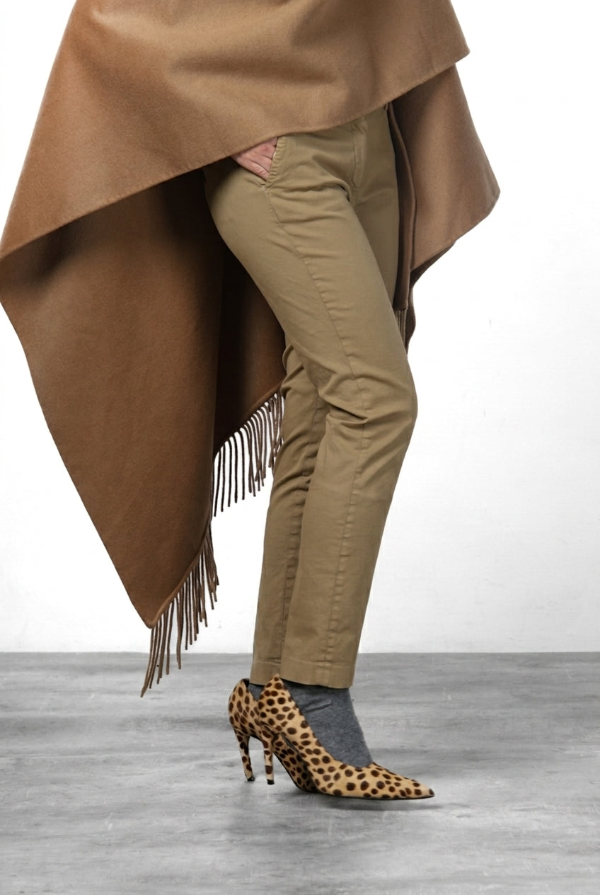 New York Slim Chinohose für Damen aus Satin mit slim fit ①
