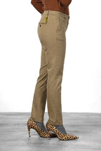 New York Slim Chinohose für Damen aus Satin mit slim fit ①
