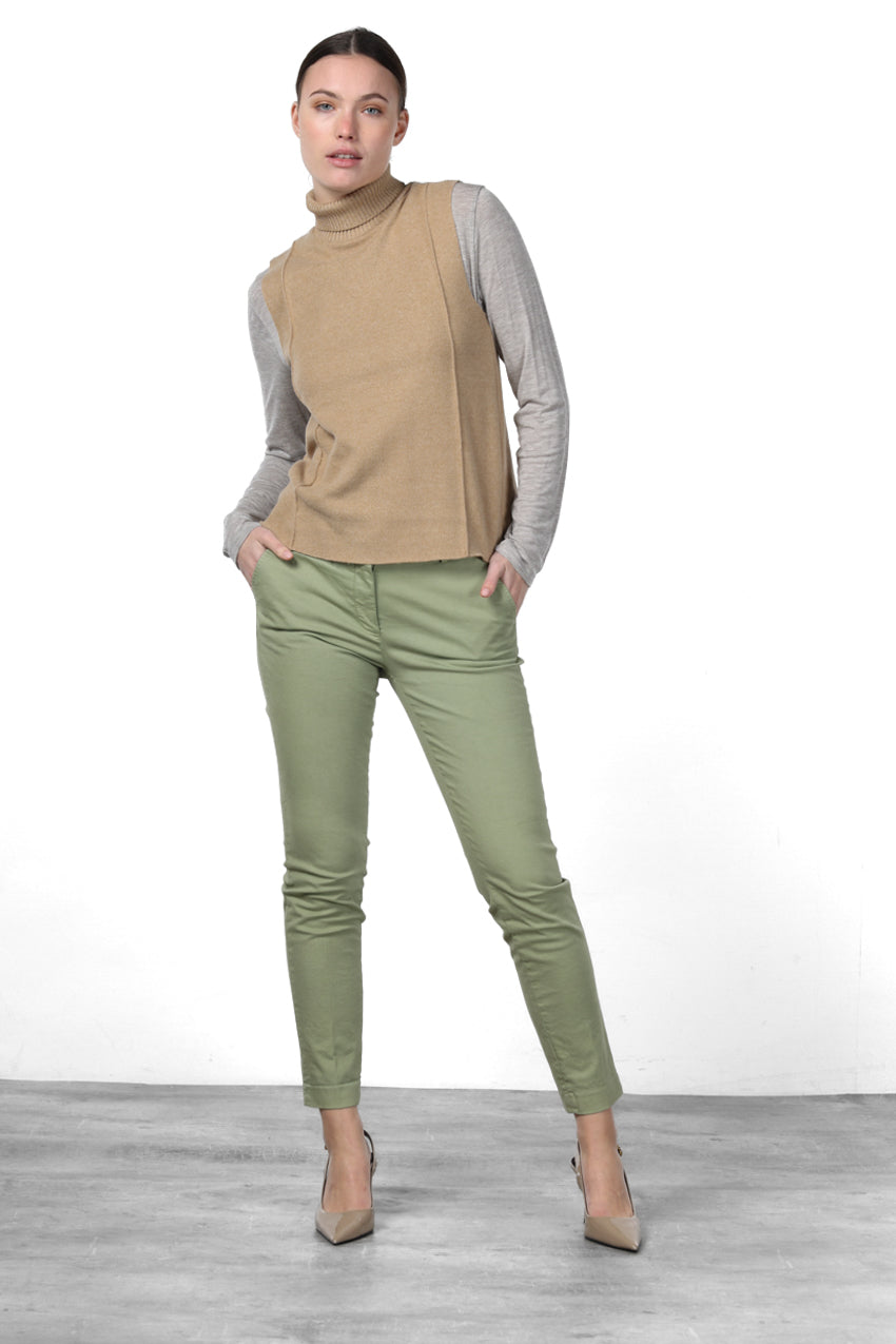 New York Slim Chinohose für Damen aus Satin mit slim fit ①