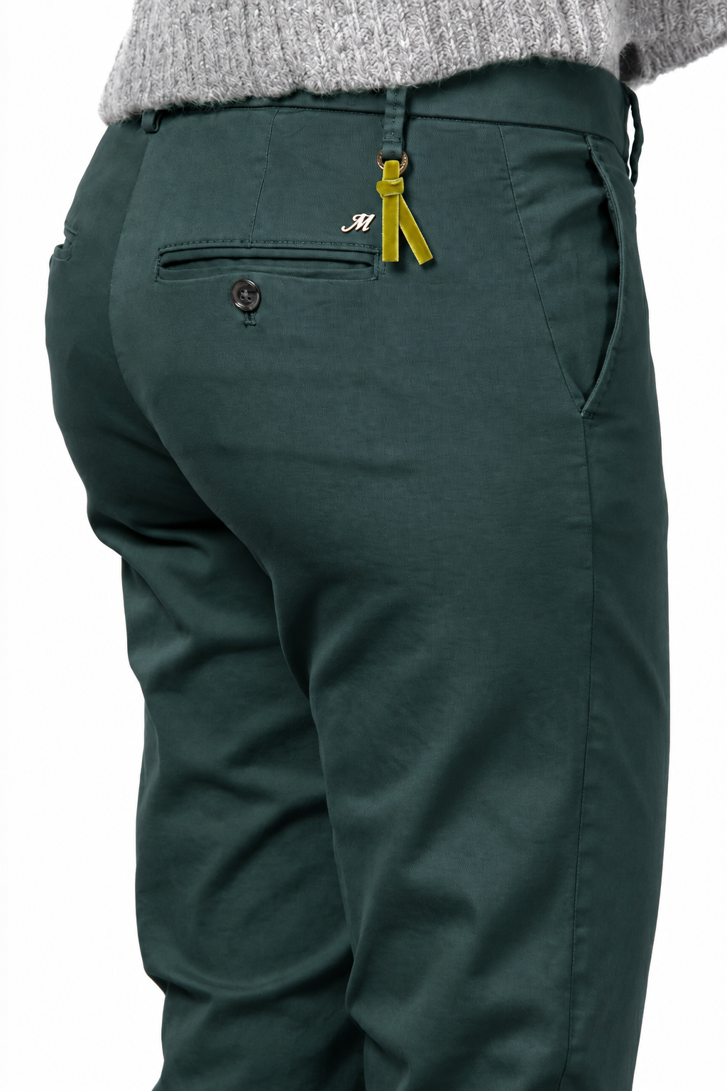 New York Slim Chinohose für Damen aus Satin mit slim fit ①
