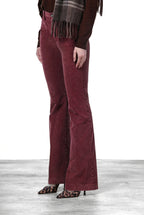 New York Flare Chinohose für Damen aus 1000-Rippen-Samt mit slim fit