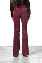 New York Flare Chinohose für Damen aus 1000-Rippen-Samt mit slim fit