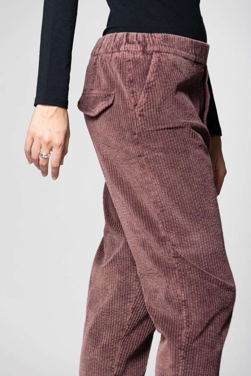 Malibu Jogger City pantaloni chino donna in velluto a coste relaxed fit