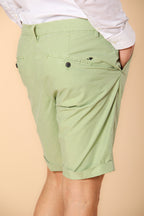 Osaka Bermuda chino uomo in tela paracadute di lyocell e cotone carrot fit