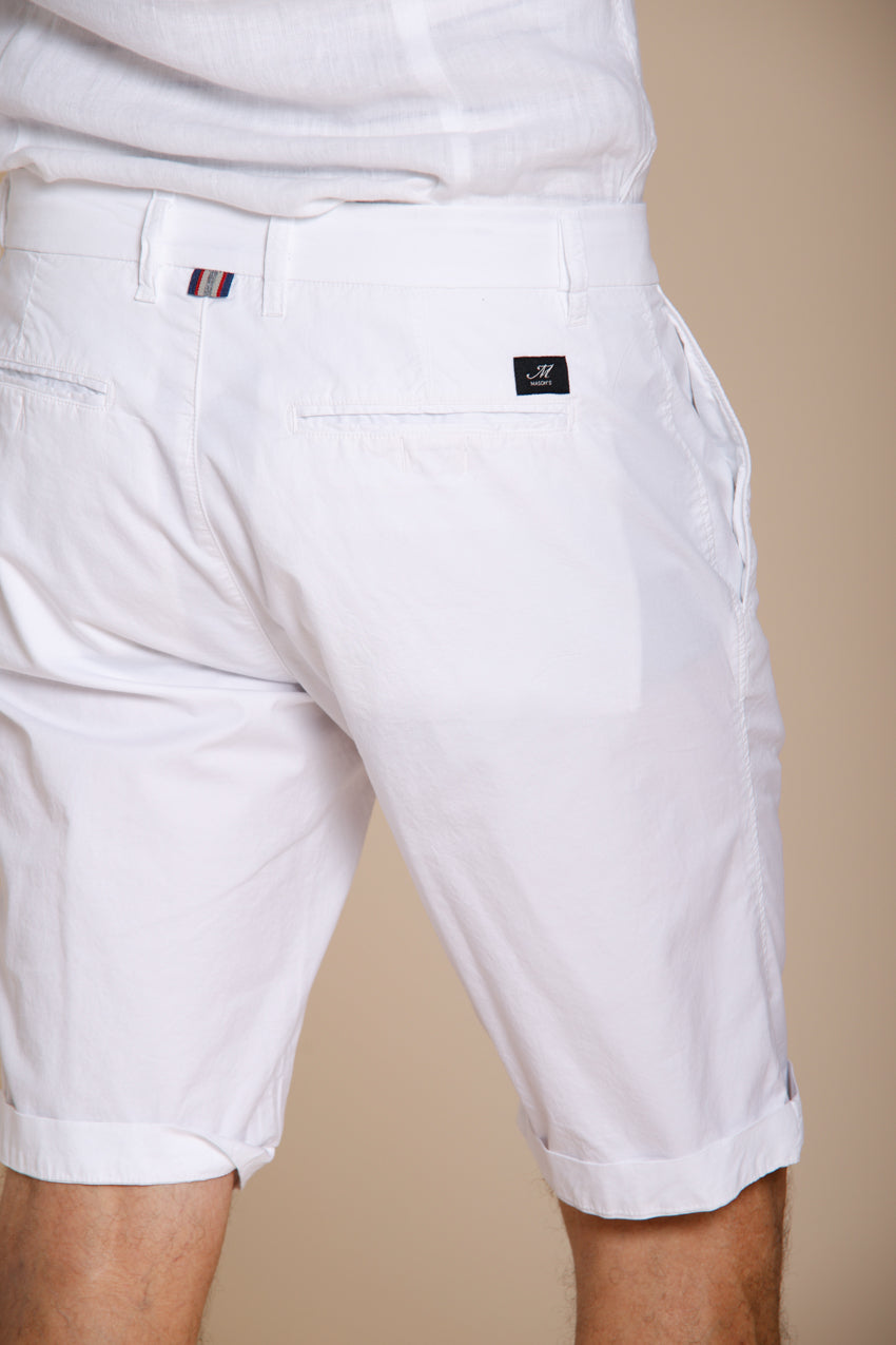 London Bermuda Chino Herren aus Stretch-Gabardine regular fit ①