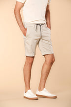 Milano Jogger Travel bermuda chino jogger uomo in raso tecnico travel stretch slim fit