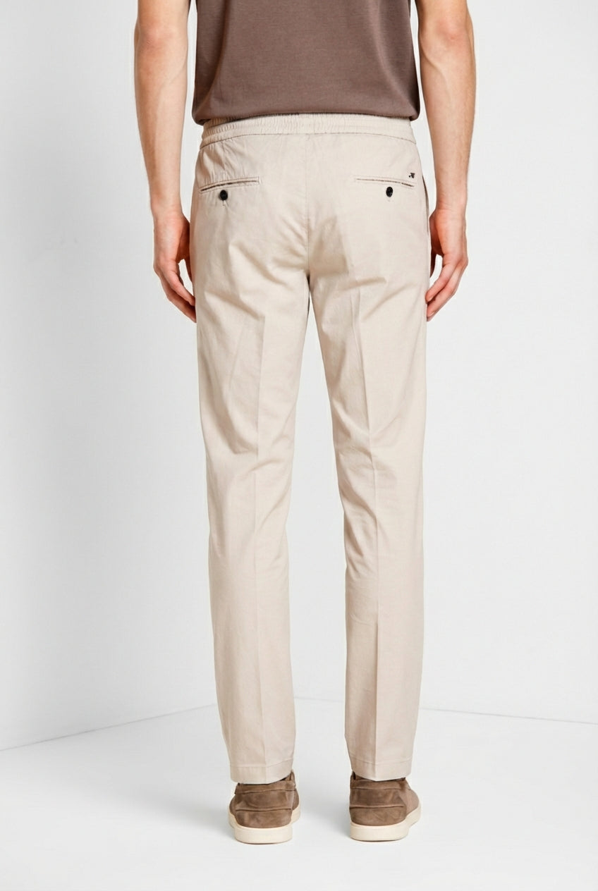 New York Sack Hose Chino Jogger Herren aus Lyocell und Baumwolle Fallschirmstoff regular fit