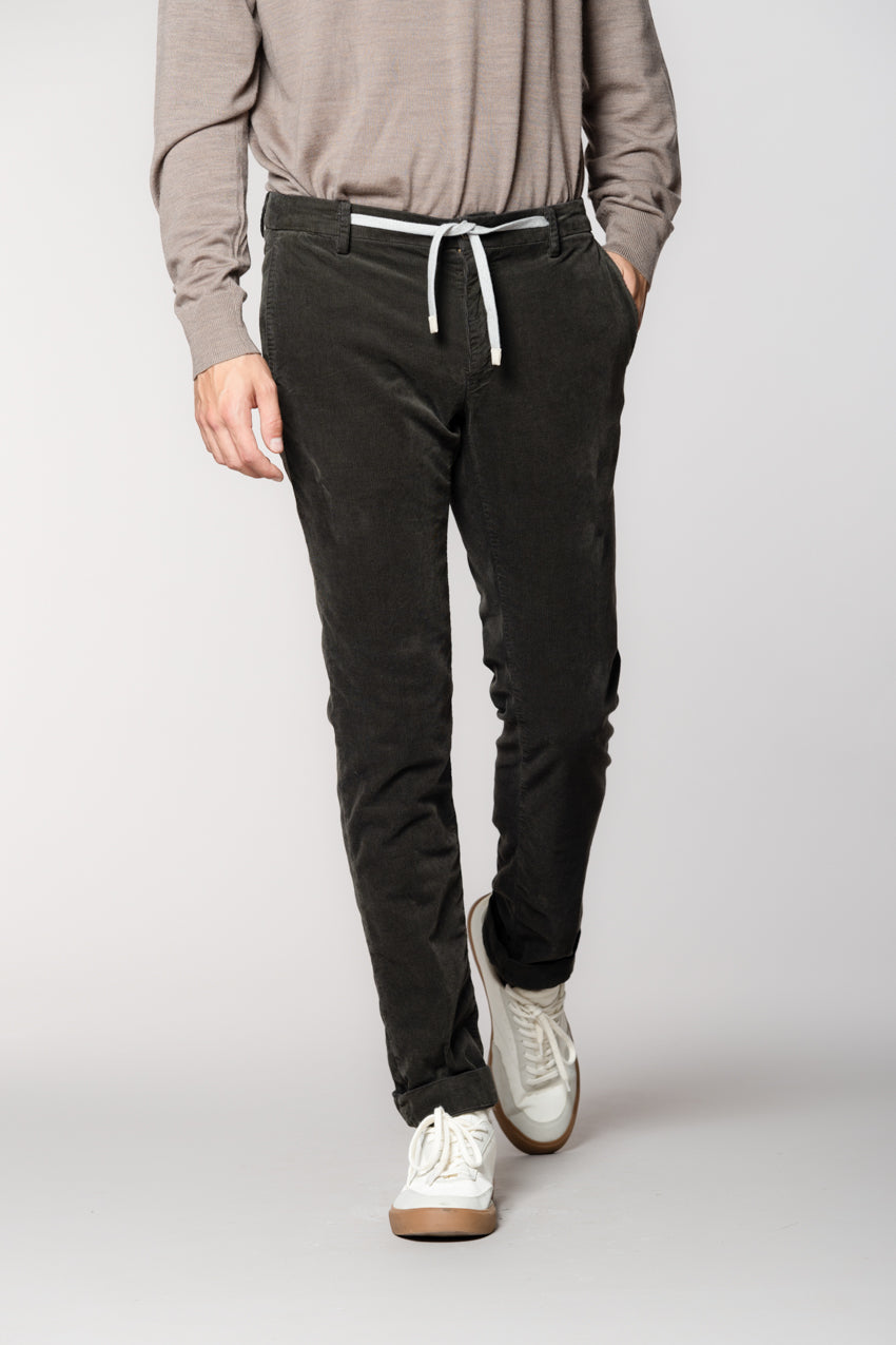 New York String Herren Chino Jogger aus 1500er Cord Regular Fit