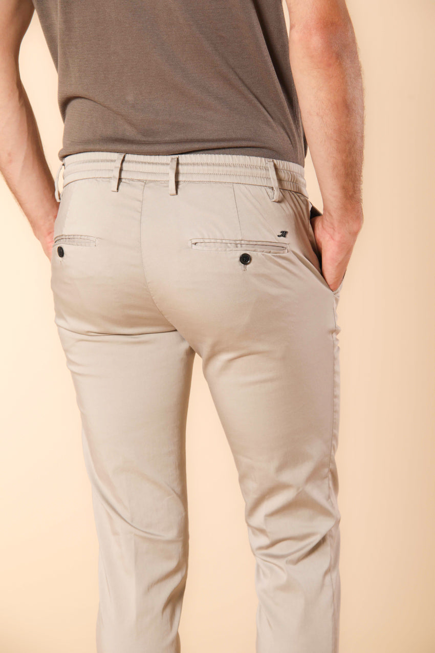 Milano Jogger Travel pantalone chino jogger uomo in raso tecnico travel stretch extra slim