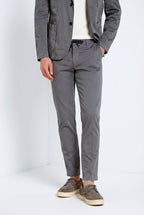 Milano Jogger Travel Hose Chino Herren aus technischem Travel Stretch Satin extra slim fit