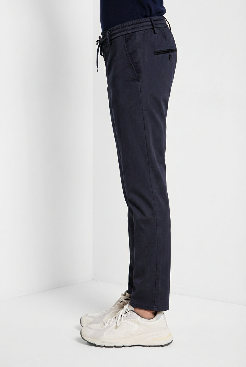 Milano Jogger Travel pantalone chino uomo in raso tecnico travel stretch extra slim fit