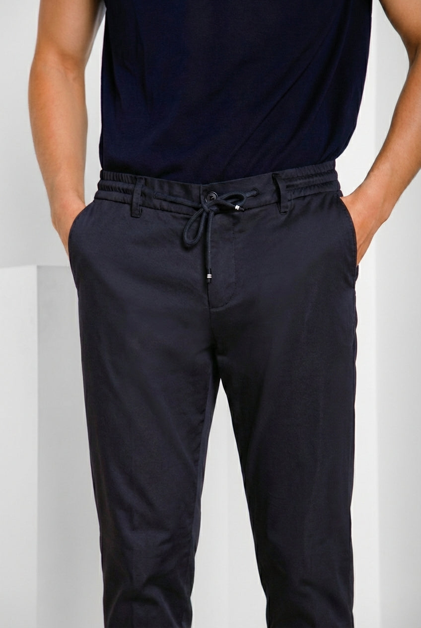 Milano Jogger Travel pantalone chino uomo in raso tecnico travel stretch extra slim fit