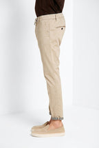 Milano Jogger Travel Hose Chino Herren aus technischem Travel Stretch Satin extra slim fit