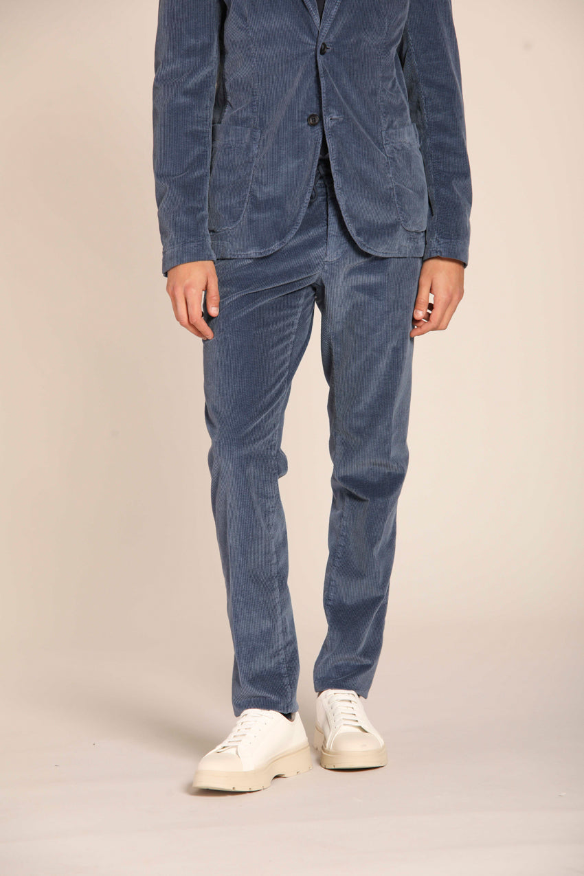 immagine 2 di pantalone chino modello Milano Jogger di colore azzurro scuro, in velluto, fit extra slim di Mason's