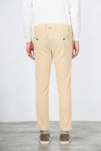 Milano Jogger Chinohose für Herren aus 500-Rippen-Feincord Extra Slim Fit