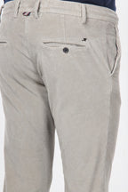Milano Jogger Chinohose für Herren aus 500-Rippen-Samt mit extra slim fit

