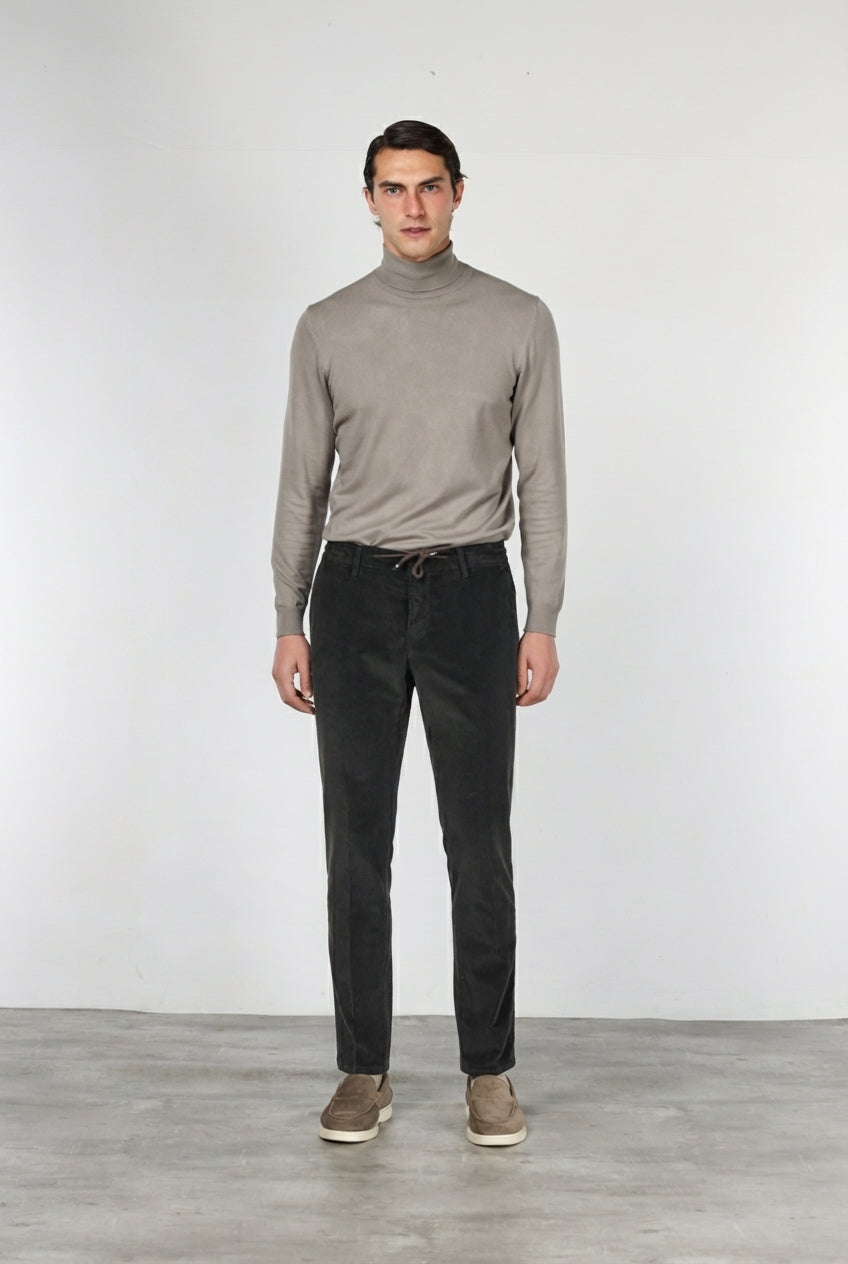 Milano Jogger Herren-Chinohose aus 500-Rippen-Cord Extra Slim Fit