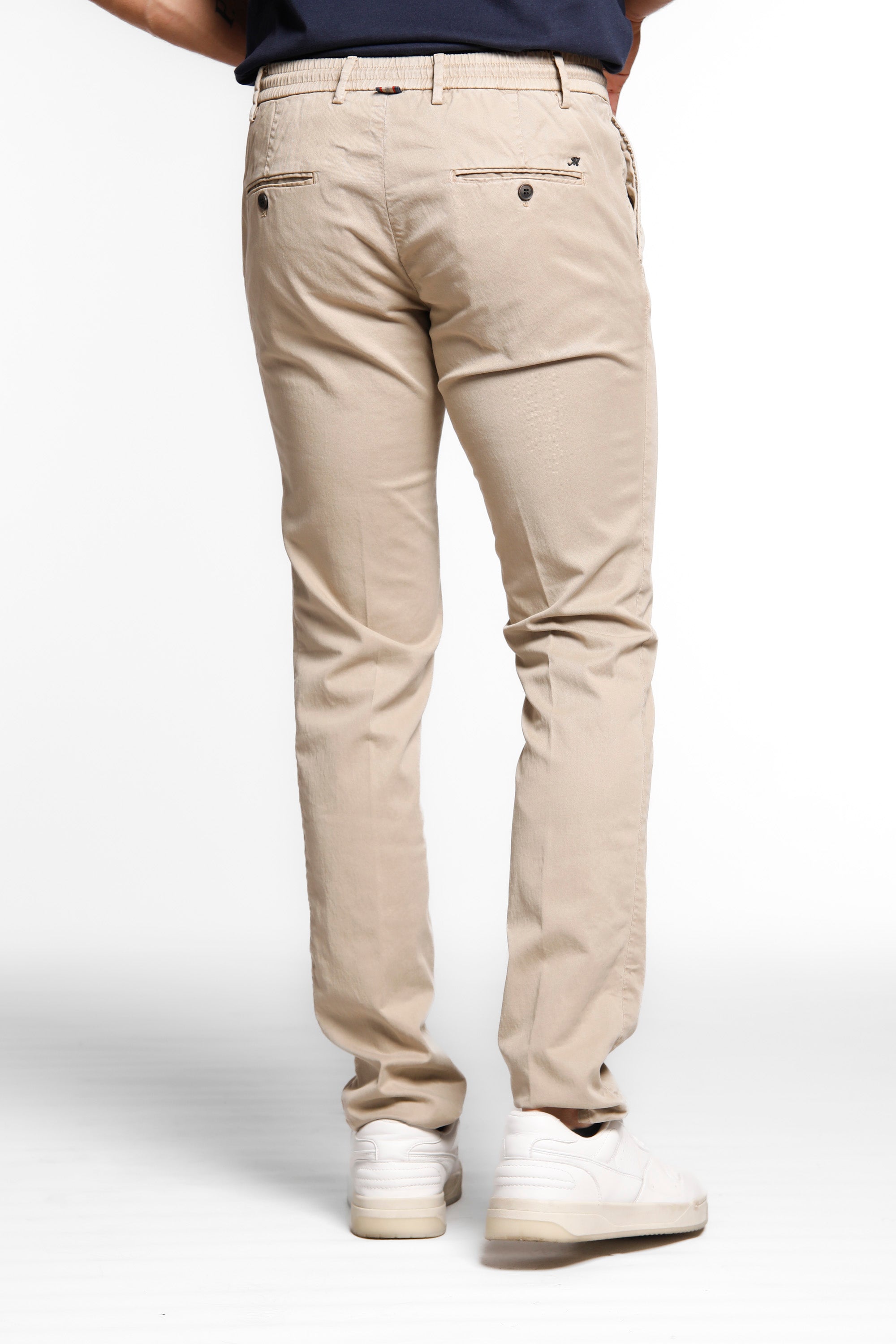 Milano Jogger pantalone chino jogger uomo in cotone e tencel extra slim fit