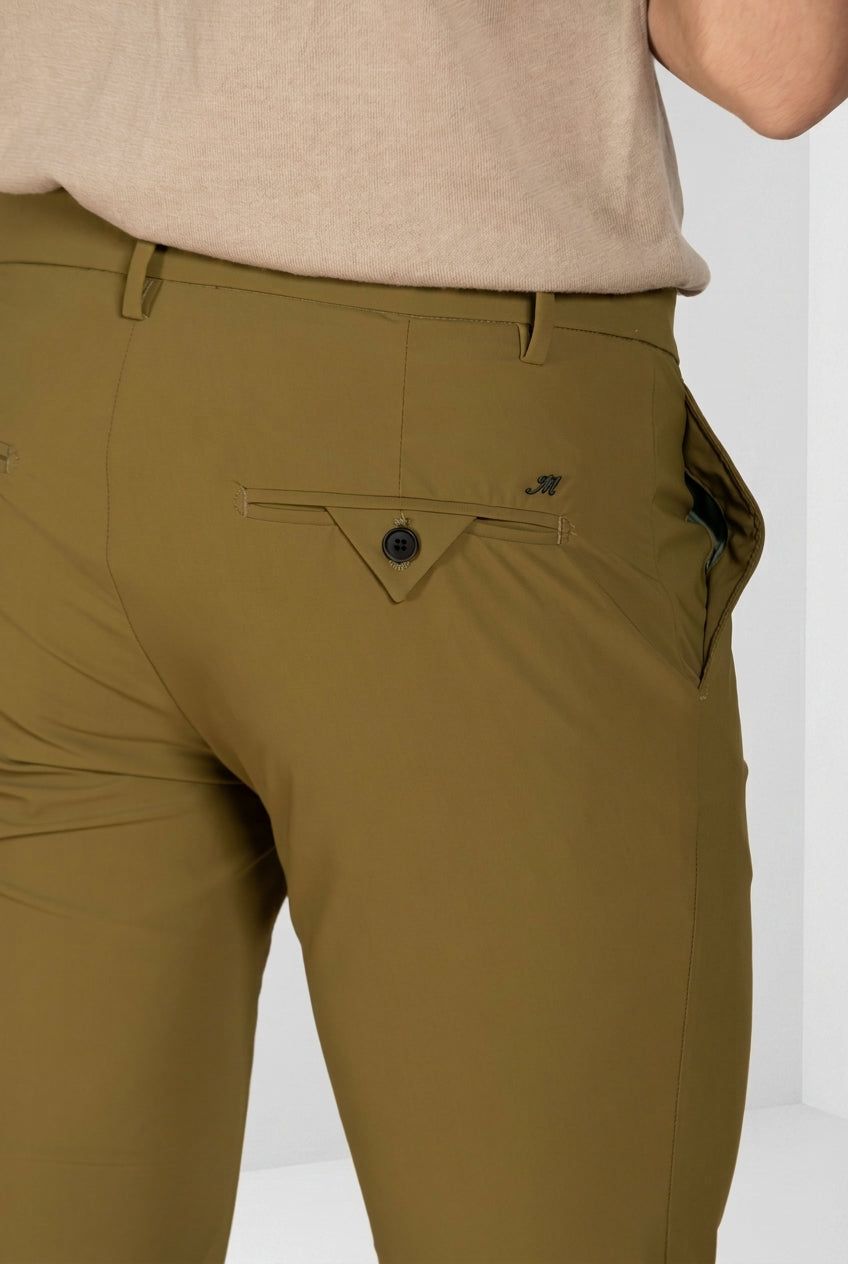 Milano Dynamic Hose Chino Jogger Herren aus supertechnischem Jersey extra slim fit