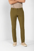 Milano Dynamic Hose Chino Jogger Herren aus supertechnischem Jersey extra slim fit