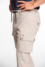 Chile Athleisure - Cargo-Jogginghose für Herren aus supertechnischem carrot fit-Jersey