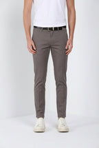 Torino Travel Hose Chino Herren aus technischem Travel-Stretch-Satin slim fit